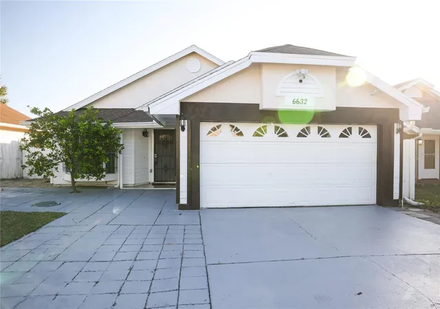 Single family home for sale at 6632 Meritmoor Cir, ORLANDO, FL 32818 | MLS# O6442797
