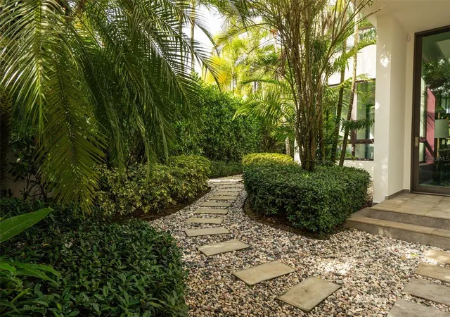 Photo 3 of Single family home for sale at 9 The Enclave, Dorado, PR 00646 | MLS# PR9124266 | Listing updated on 2026-09-30