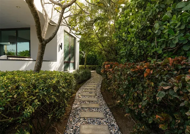 Photo 4 of Single family home for sale at 9 The Enclave, Dorado, PR 00646 | MLS# PR9124266 | Listing updated on 2026-09-30