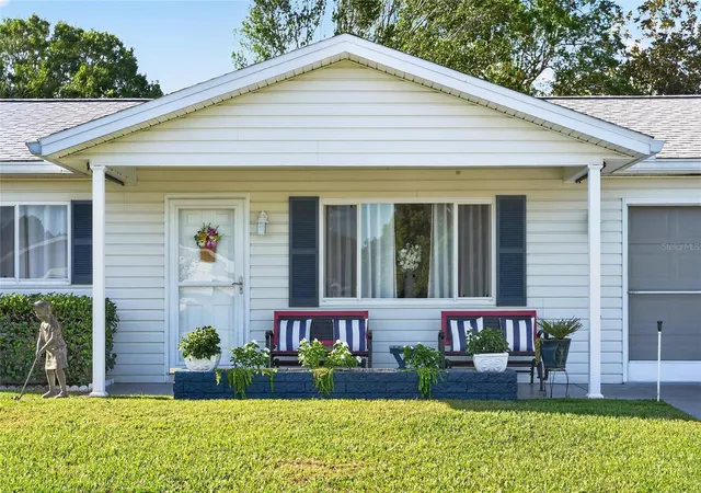 Photo 3 of Single family home for sale at 10190 Se 178th Street, Summerfield, FL 34491 | MLS# OM732456 | Listing updated on 2026-09-19