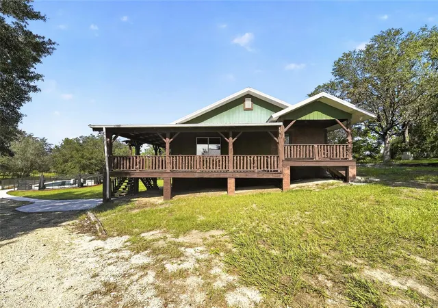 Photo 3 of Single family home for sale at 5151 Ne 124th Terrace, Williston, FL 32696 | MLS# GC543588 | Listing updated on 2026-09-22