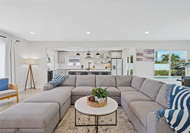 Photo 4 of Single family home for sale at 136 Bayside Dr, Clearwater Beach, FL 33767 | MLS# TB8549679 | Listing updated on 2026-09-21