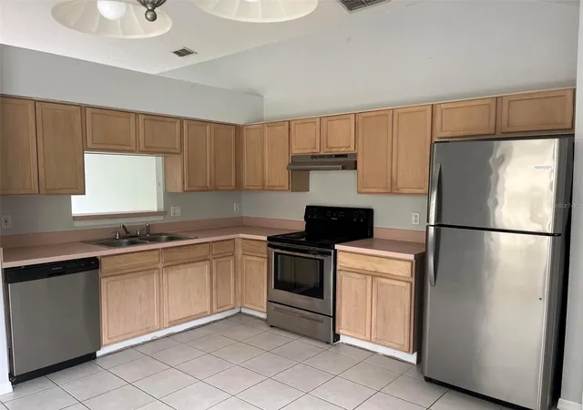 Photo 2 of Single family home for sale at 2833 Hardenbergh, Eustis, FL 32726 | MLS# O6442814 | Listing updated on 2026-09-18