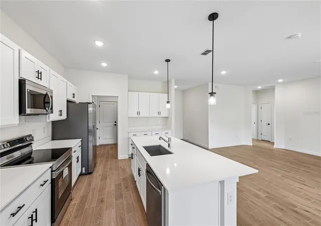 Photo 3 of Single family home for sale at 8729 Sw 128th Terrace, Dunnellon, FL 34432 | MLS# OM732463 | Listing updated on 2026-10-06