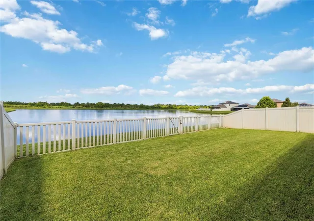 Photo 3 of Single family home for sale at 5210 Dandelion St, Apollo Beach, FL 33572 | MLS# TB8549688 | Listing updated on 2026-10-07
