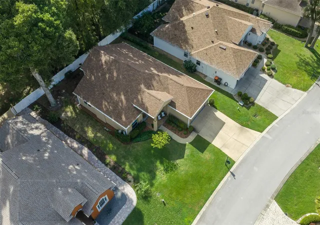 Photo 2 of Single family home for sale at 11009 Sw 71 Circle, Ocala, FL 34476 | MLS# OM732464 | Listing updated on 2026-09-22