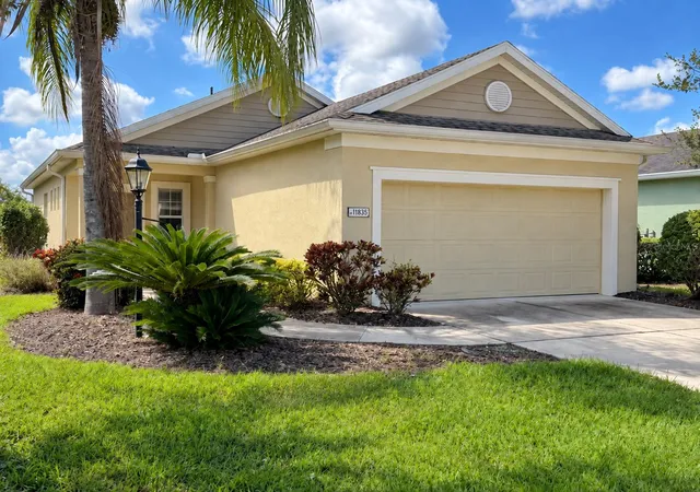 Photo 1 of Single family home for sale at 11835 Crawford Parrish Ln, Parrish, FL 34219 | MLS# TB8549693 | Listing updated on 2026-10-15