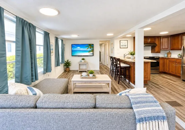 Photo 2 of Manufactured home for sale at 6605 Connecticut St, Bradenton, FL 34207 | MLS# A4706516 | Listing updated on 2026-09-18
