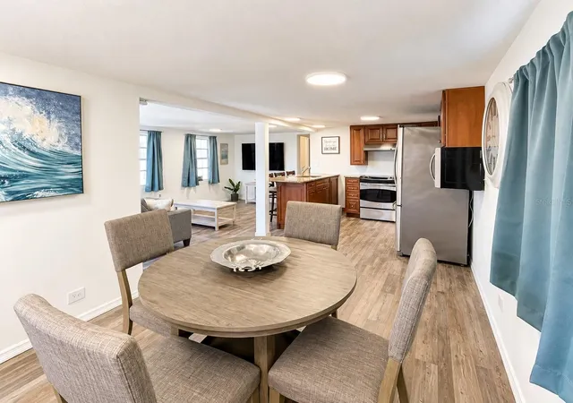 Photo 4 of Manufactured home for sale at 6605 Connecticut St, Bradenton, FL 34207 | MLS# A4706516 | Listing updated on 2026-09-18