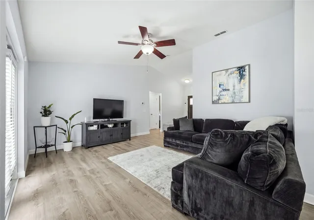 Photo 2 of Single family home for sale at 6809 S Sheridan Rd, Tampa, FL 33611 | MLS# TB8549700 | Listing updated on 2026-10-26