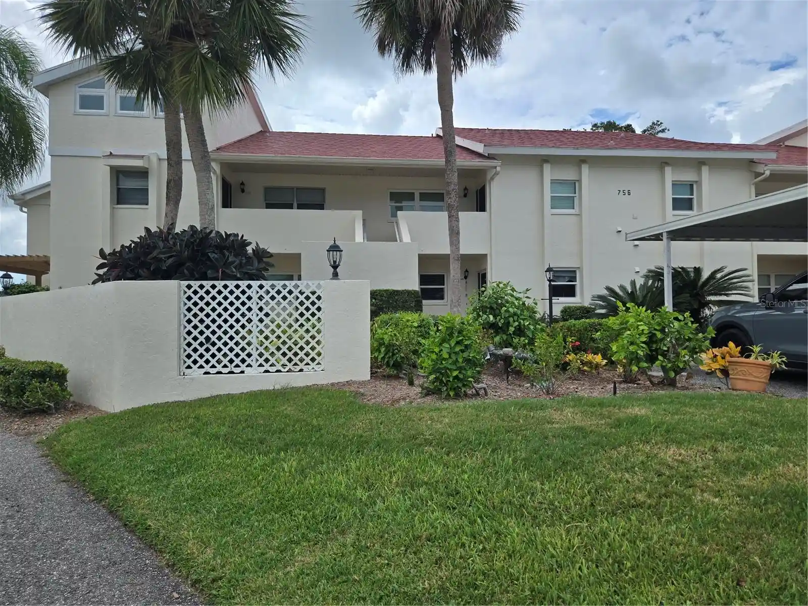 Listing Photo 1 - Condo for sale in 756 Vlg Cir located at 756 Vlg Cir, VENICE, FL 34292 - Unit #102
