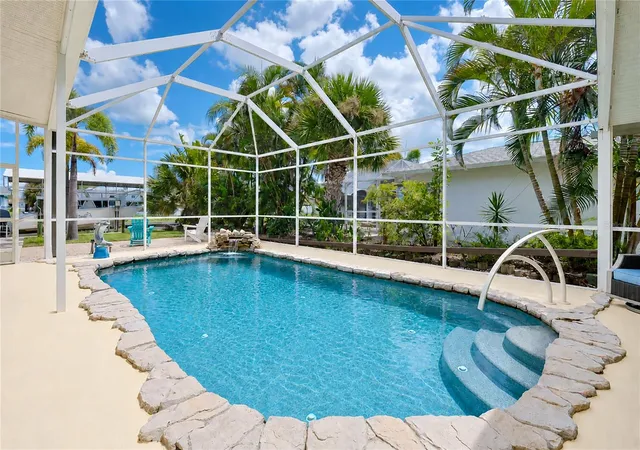 Photo 4 of Single family home for sale at 1429 Lemon Bay Dr, Englewood, FL 34223 | MLS# N6145813 | Listing updated on 2026-10-07