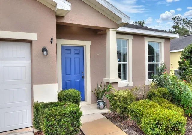 Photo 2 of Single family home for sale at 2729 Walden Woods Dr, Plant City, FL 33566 | MLS# TB8549711 | Listing updated on 2026-10-07