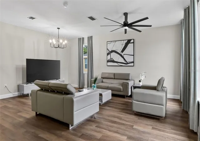 Photo 3 of Single family home for sale at 2729 Walden Woods Dr, Plant City, FL 33566 | MLS# TB8549711 | Listing updated on 2026-10-07