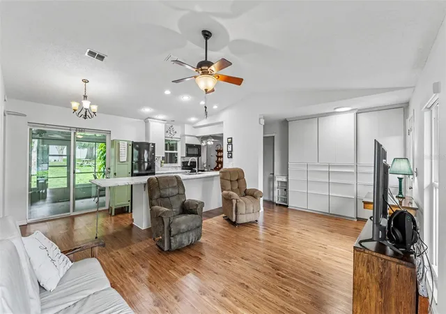 Photo 4 of Single family home for sale at 6137 Waterman Ln, Lakeland, FL 33812 | MLS# S5157843 | Listing updated on 2026-09-29