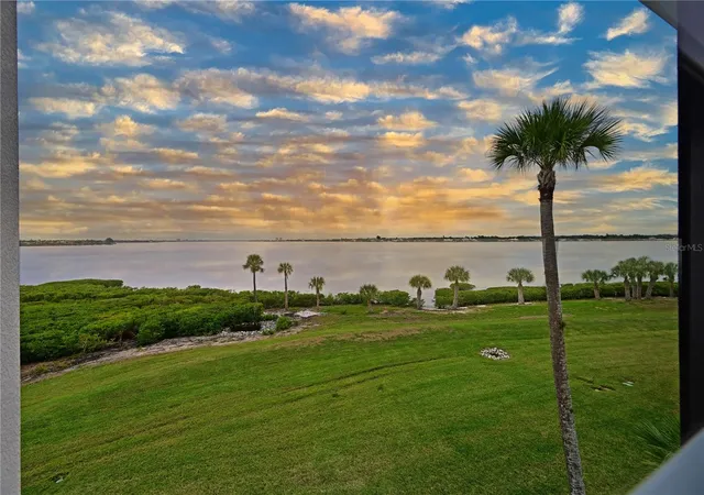 Photo 3 of Condo for sale at 1030 Tidewater Shrs Loop #105, Bradenton, FL 34208 | MLS# A4706537 | Listing updated on 2026-09-27