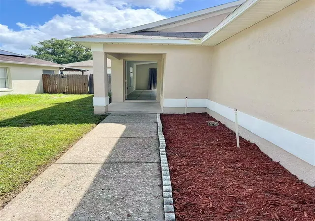 Photo 3 of Single family home for sale at 69 N Cervidae Dr, Apopka, FL 32703 | MLS# O6442847 | Listing updated on 2026-09-19