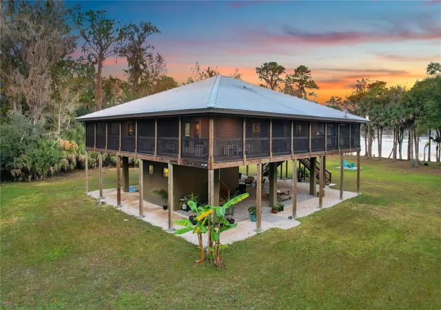 Photo 4 of Sale Pending at 122 Drayton Is Rd, Georgetown, FL 32139 | MLS# G5117947 | Listing updated on 2026-09-21
