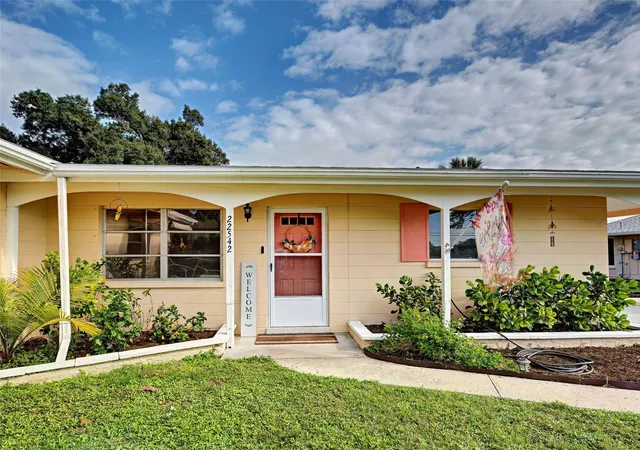 Photo 3 of Single family home for sale at 22542 Elmira Blvd, Punta Gorda, FL 33980 | MLS# C7530890 | Listing updated on 2026-10-05