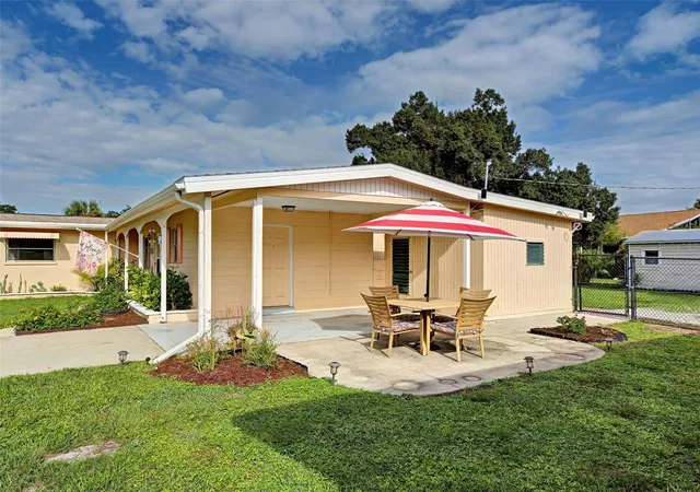 Photo 4 of Single family home for sale at 22542 Elmira Blvd, Punta Gorda, FL 33980 | MLS# C7530890 | Listing updated on 2026-10-05