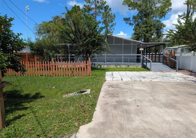 Manufactured home for sale at 24304 Maxwell St, ASTOR, FL 32102 | MLS# R4912026
