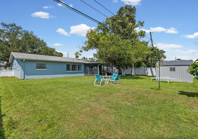 Photo 3 of Single family home for sale at 30197 69th Street N, Clearwater, FL 33761 | MLS# TB8549753 | Listing updated on 2026-10-07