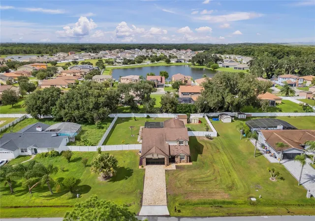 Single family home for sale at 1861 Pine Needle Trl, KISSIMMEE, FL 34746 | MLS# S5157845