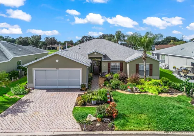Photo 1 of Single family home for sale at 402 Grand Vista Trl, Leesburg, FL 34748 | MLS# G5117952 | Listing updated on 2026-10-05