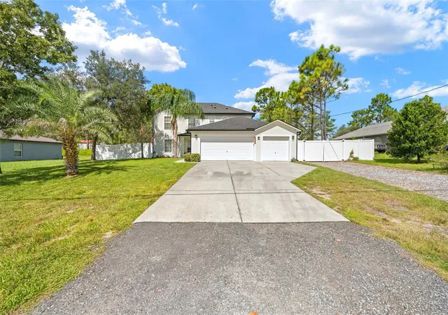 Photo 3 of Single family home for sale at 12299 Lark Sparrow Rd, Weeki Wachee, FL 34614 | MLS# TB8549762 | Listing updated on 2026-10-06
