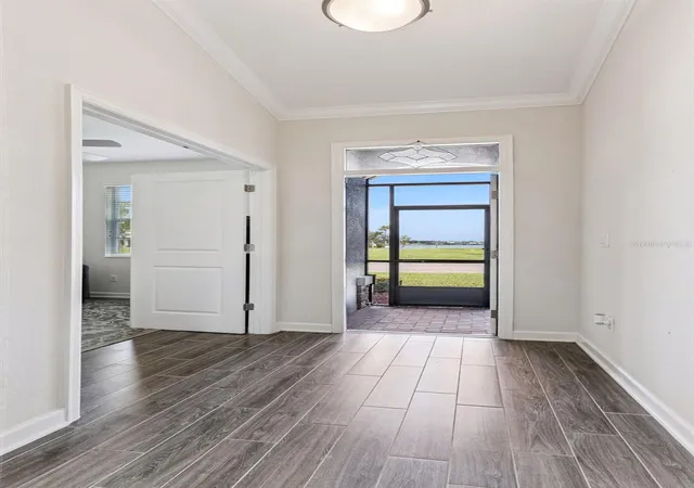 Photo 2 of Single family home for sale at 4075 Bedford Ave, Winter Haven, FL 33884 | MLS# P4939922 | Listing updated on 2026-09-22