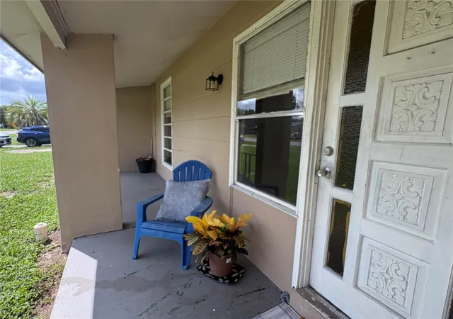 Photo 3 of Sale Pending at 1430 Stillwater Ave, Deltona, FL 32725 | MLS# V4951358 | Listing updated on 2026-10-05
