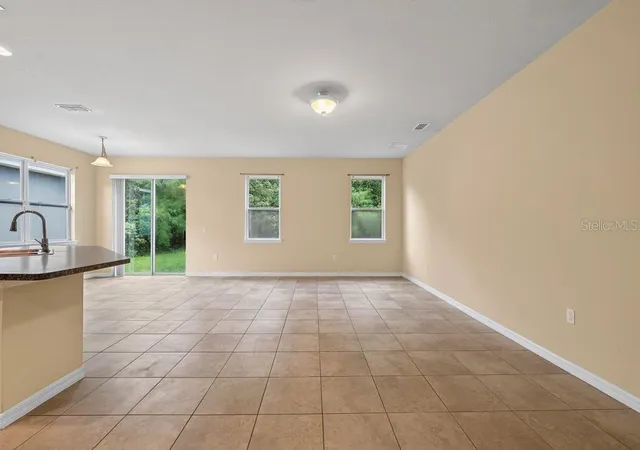 Photo 3 of Single family home for sale at 11601 Tangle Stone Dr, Gibsonton, FL 33534 | MLS# TB8549775 | Listing updated on 2026-09-19
