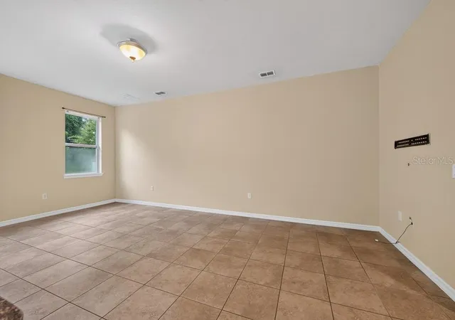 Photo 3 of Single family home for sale at 11601 Tangle Stone Dr, Gibsonton, FL 33534 | MLS# TB8549775 | Listing updated on 2026-09-19
