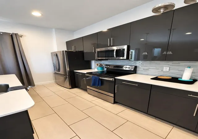 Photo 3 of Single family home for sale at 320 Villa Domani Ct, Davenport, FL 33896 | MLS# TB8549777 | Listing updated on 2026-09-19