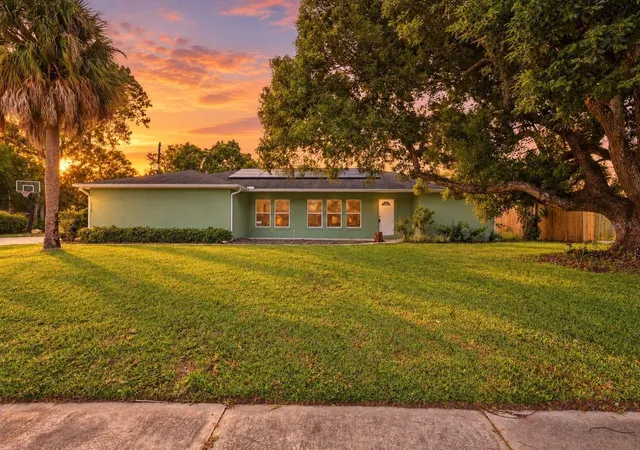 Photo 1 of Single family home for sale at 1250 Palos Verde Dr, Orlando, FL 32825 | MLS# O6442893 | Listing updated on 2026-10-23