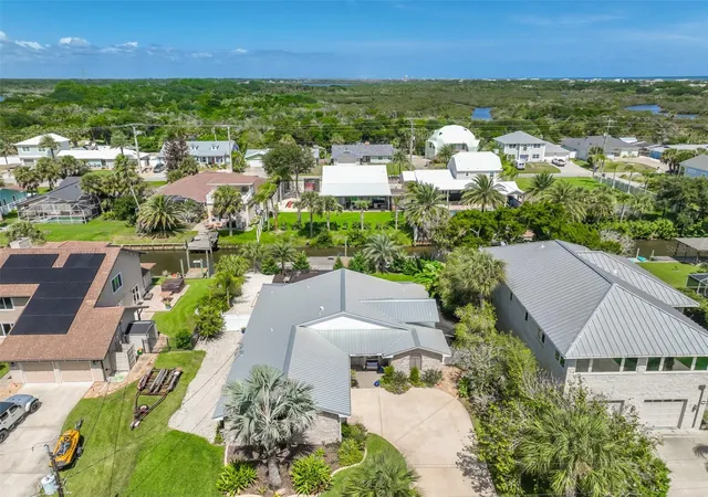Photo 2 of Single family home for sale at 624 Cumberland Dr, Flagler Beach, FL 32136 | MLS# FC321542 | Listing updated on 2026-09-28