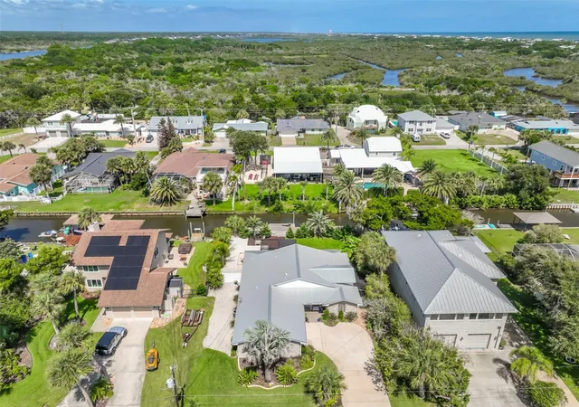 Photo 3 of Single family home for sale at 624 Cumberland Dr, Flagler Beach, FL 32136 | MLS# FC321542 | Listing updated on 2026-09-28