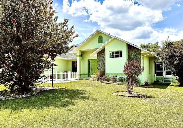 Photo 1 of Single family home for sale at 4463 N Bacall Loop, Beverly Hills, FL 34465 | MLS# OM732474 | Listing updated on 2026-09-19