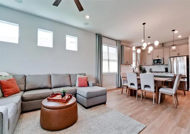 Photo 4 of House for sale at 10511 Spring Tide Way, Parrish, FL 34219 | MLS# TB8549796 | Listing updated on 2026-10-27