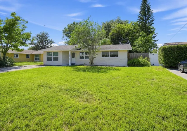 Photo 1 of Single family home for sale at 10701 Oleander Dr, Port Richey, FL 34668 | MLS# TB8549798 | Listing updated on 2026-09-18