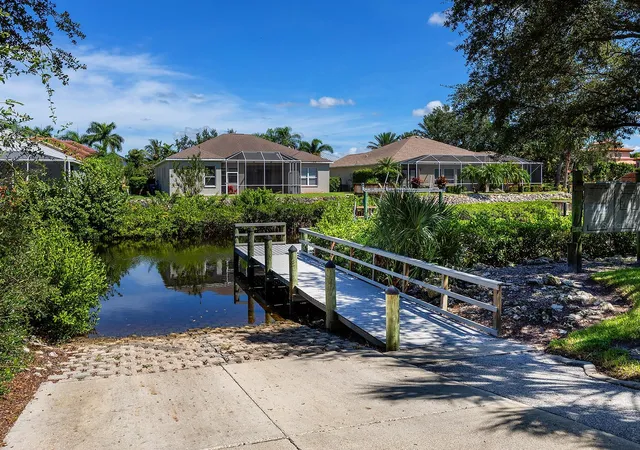 Photo 2 of Single family home for sale at 4006 2nd Avenue E, Bradenton, FL 34208 | MLS# A4706565 | Listing updated on 2026-09-19