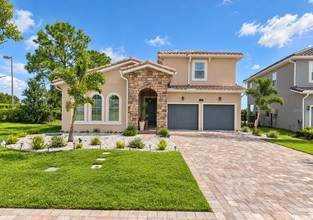 Photo 2 of Single family home for sale at 15603 Vetta Dr, Bella Collina, FL 34756 | MLS# O6442914 | Listing updated on 2026-09-25