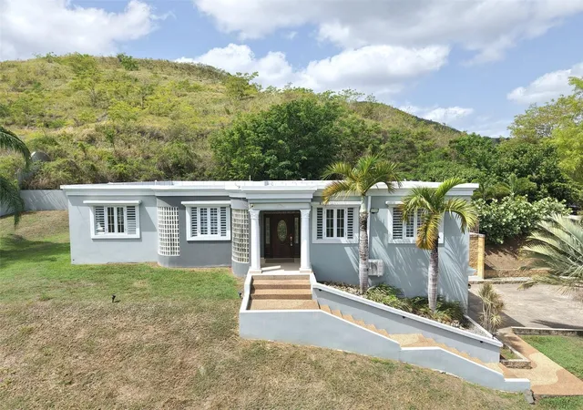 Photo 1 of Sale Pending at 98 Calle Dixón Matos Urb El Mirador, Coamo, PR 00769 | MLS# PR9124274 | Listing updated on 2026-10-23