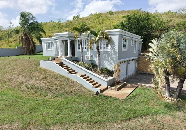 Photo 1 of Sale Pending at 98 Calle Dixón Matos Urb El Mirador, Coamo, PR 00769 | MLS# PR9124274 | Listing updated on 2026-10-23