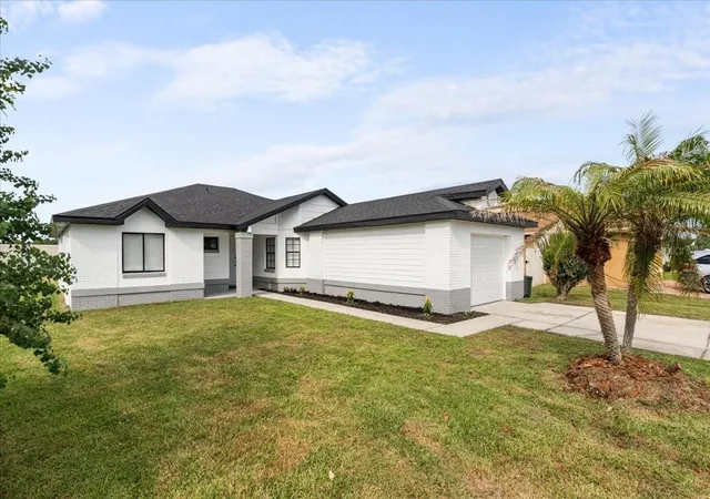 Single family home for sale at 1015 Ocala Woods Ln, ORLANDO, FL 32824 | MLS# S5157853
