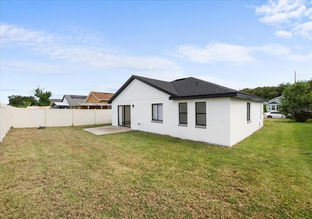 Photo 2 of Single family home for sale at 1015 Ocala Woods Ln, Orlando, FL 32824 | MLS# S5157853 | Listing updated on 2026-09-21