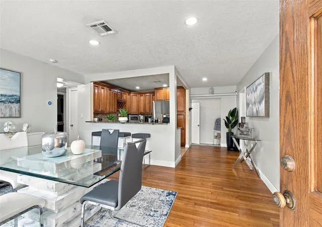 Photo 3 of Single family home for sale at 11006 N Oakleaf Ave, Tampa, FL 33612 | MLS# TB8549812 | Listing updated on 2026-09-18