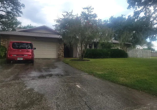 Single family home for sale at 10209 Bay Hills Dr, LARGO, FL 33774 | MLS# TB8549814