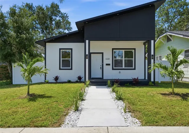 Single family home for sale at 1320 10th Avenue S, Saint Petersburg, FL 33705 | MLS# TB8549817 | Listing updated on 2026-09-18