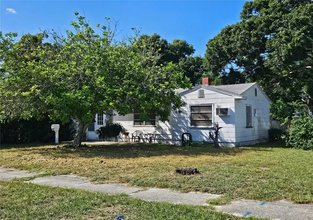 Photo 3 of Land for sale at 4609 16th Avenue N, Saint Petersburg, FL 33713 | MLS# TB8549821 | Listing updated on 2026-10-22